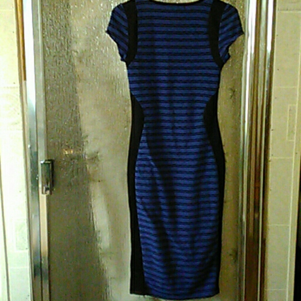 Body contour dress - Picture 4 of 4